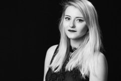 Photo Studio Portrait Femme Christophe Hetuin Artisan Photographe pour les Famille & Entreprise au Studio Photo Infinito
